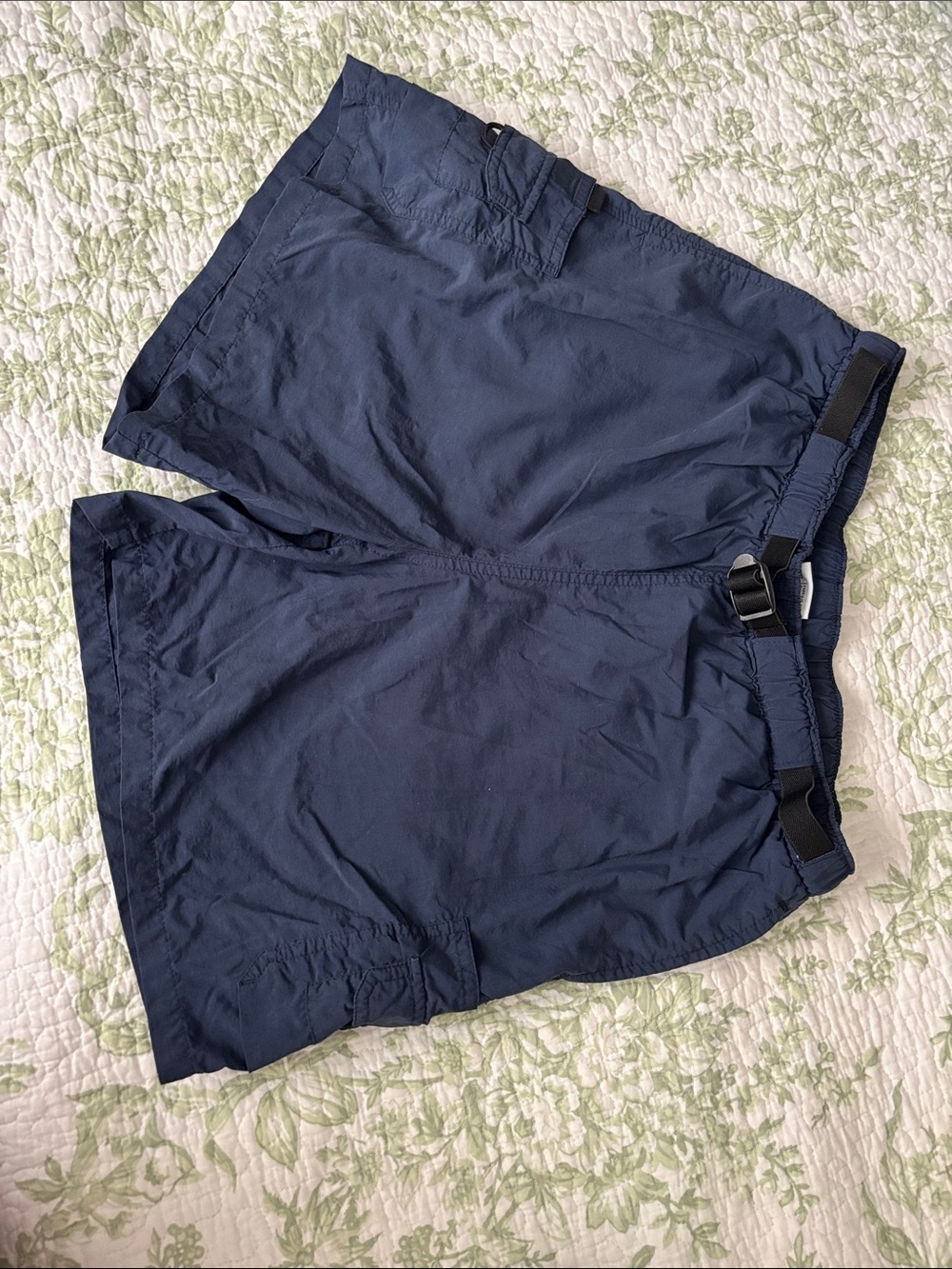 Columbia hiking shorts